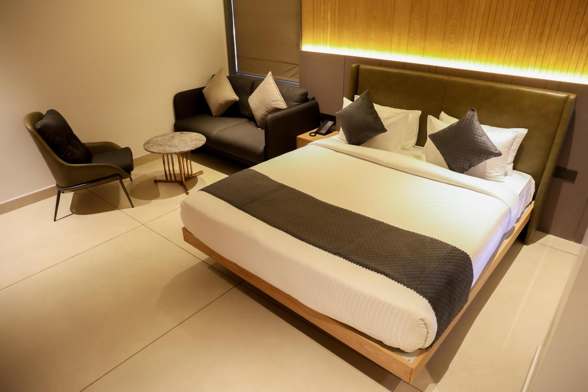 Raga - A Boutique Hotel Belgaum Eksteriør bilde